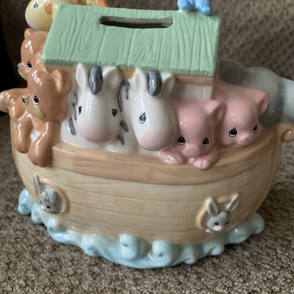 Precious Moments Noahs Ark Porcelain Coin Bank Overflowing With Love 2017 - Picture 7 of 10